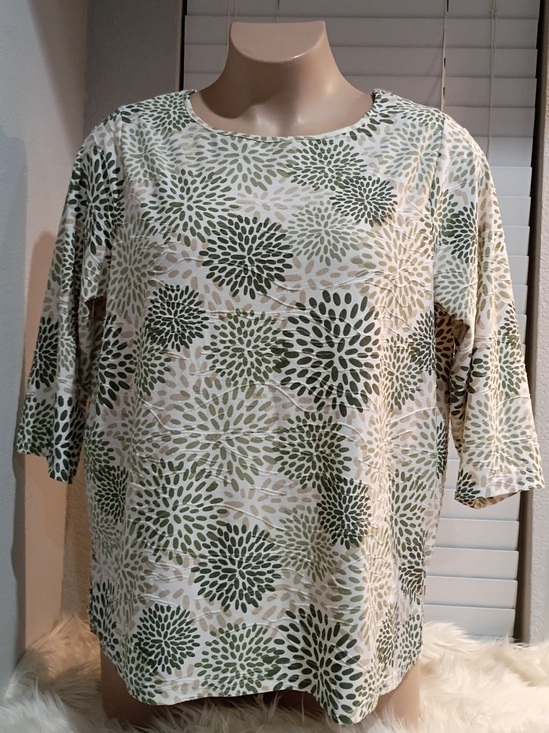 Emily Daniels Tops - Emily Daniels Women’s 2X Top
